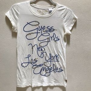 GUESS Graphic Tee White Logo Script Y2K Fitted Streetwear Casual